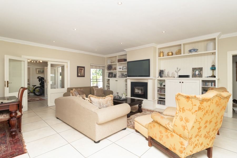 5 Bedroom Property for Sale in Tokai Western Cape